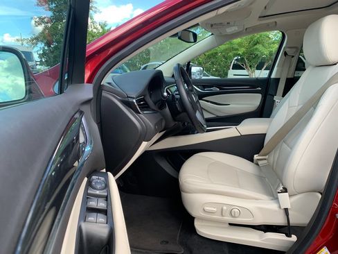Used 2023 Buick Enclave Essence w/ Experience Buick Package FWD image 25