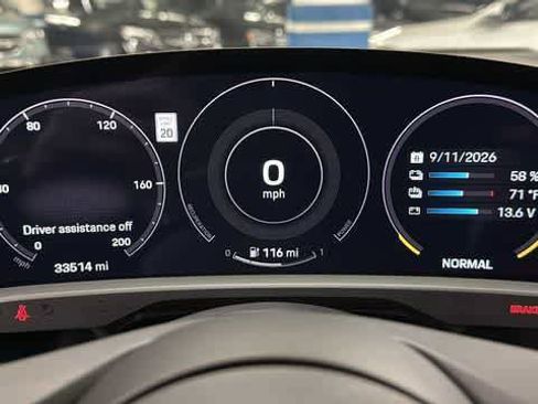 Used 2021 Porsche Taycan RWD image 17