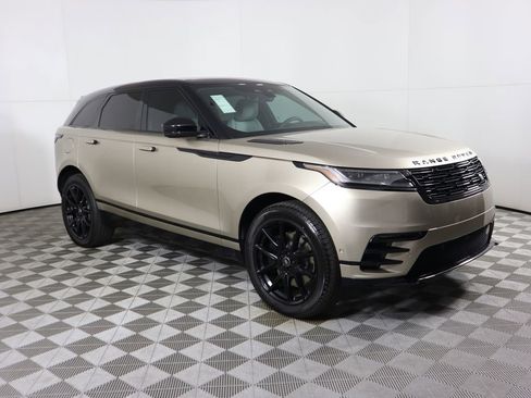 New 2026 Land Rover Range Rover Velar Dynamic SE image 3