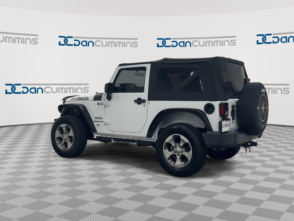 Used 2015 Jeep Wrangler Sport AWD/4WD image 6
