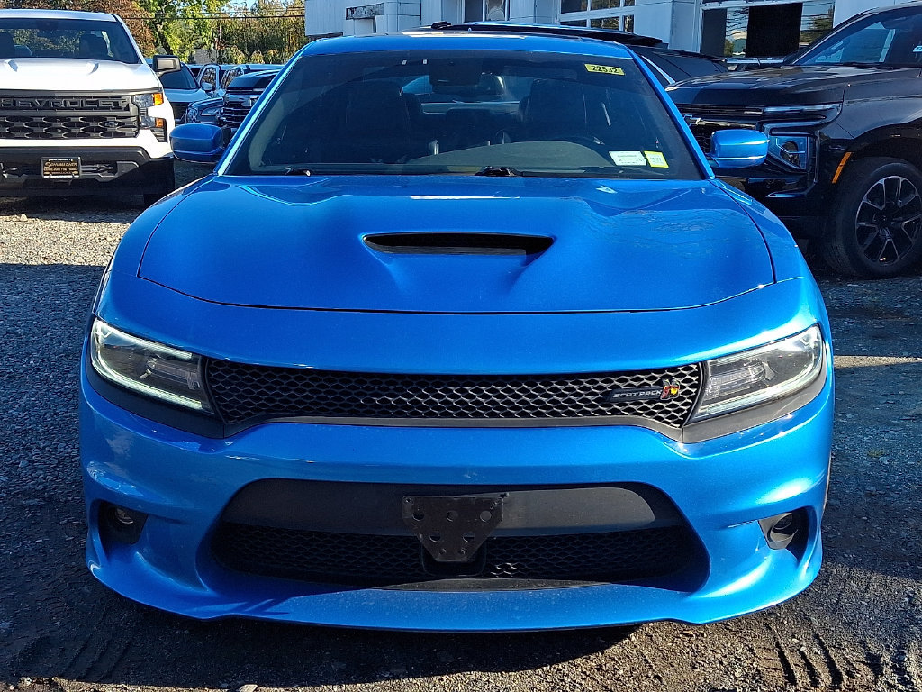Used 2016 Dodge Charger R/T Scat Pack w/ Technology Group RWD image 2