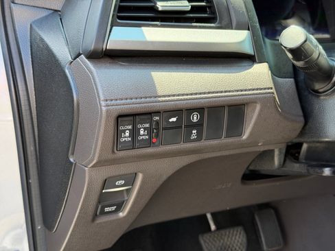 Used 2022 Honda Odyssey EX-L image 15