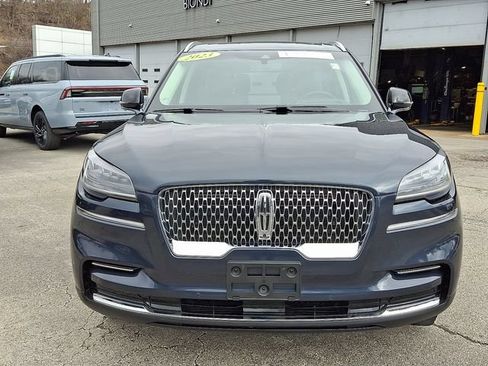 Certified 2023 Lincoln Aviator Reserve w/ Equipment Group 201A AWD/4WD image 2
