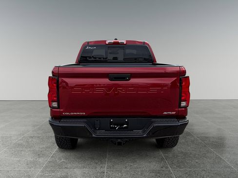 New 2026 Chevrolet Colorado ZR2 w/ Technology Package AWD/4WD image 4