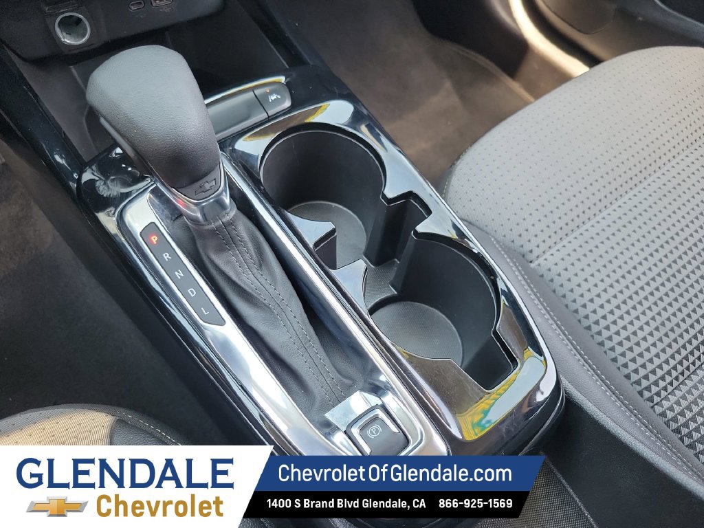 Used 2025 Chevrolet Trax LT FWD image 26