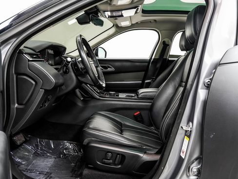 Used 2020 Land Rover Range Rover Velar S image 38