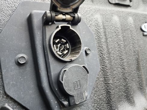 Used 2023 Ford F250 XLT w/ Tremor Off-Road Package image 33