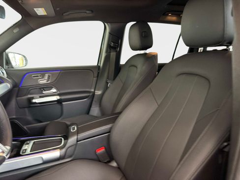Used 2026 Mercedes-Benz GLB 250 image 21