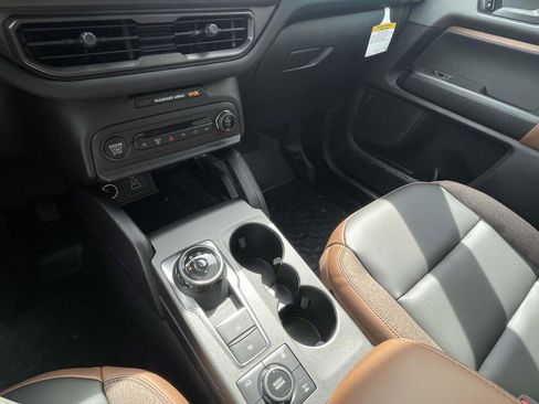 New 2025 Ford Bronco Sport Outer Banks w/ Sasquatch Outer Banks Package AWD/4WD image 26