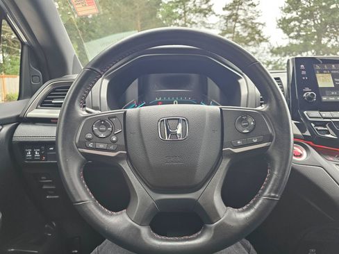 Used 2023 Honda Odyssey Sport image 25