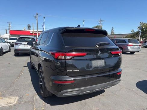 Used 2022 Mitsubishi Outlander ES AWD/4WD image 7