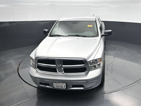Used 2018 RAM 1500 Classic SLT RWD image 29