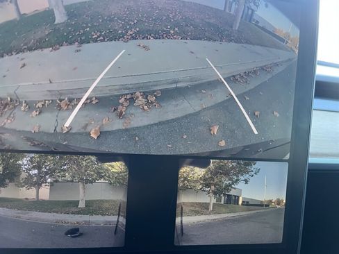 Used 2021 Tesla Model Y Performance image 23