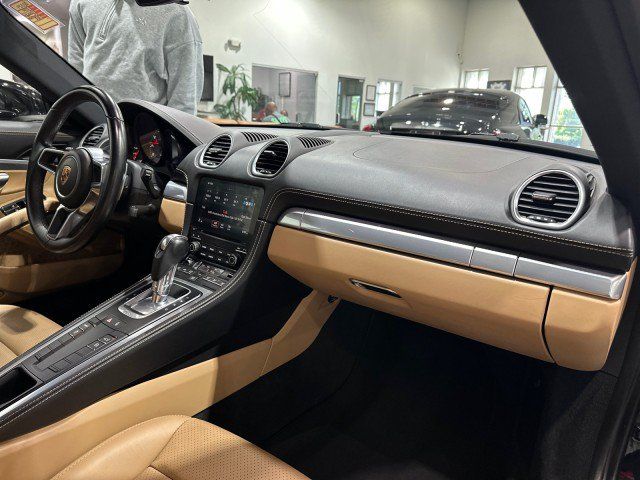 Used 2018 Porsche 718 Cayman S RWD image 93