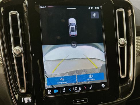 Used 2021 Volvo XC40 P8 Recharge AWD/4WD image 23