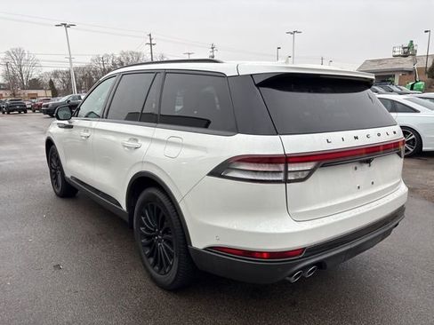 Used 2020 Lincoln Aviator Reserve w/ Equipment Group 201A image 7