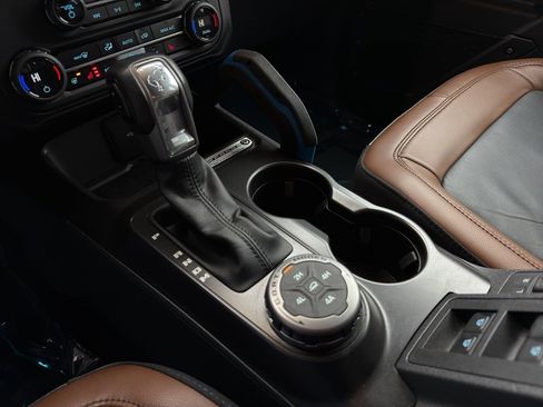 Used 2023 Ford Bronco Outer Banks image 28