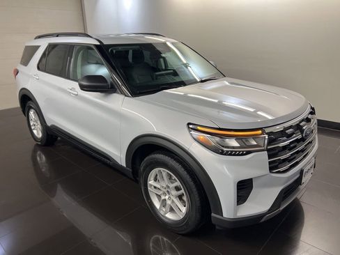 New 2026 Ford Explorer Active image 1