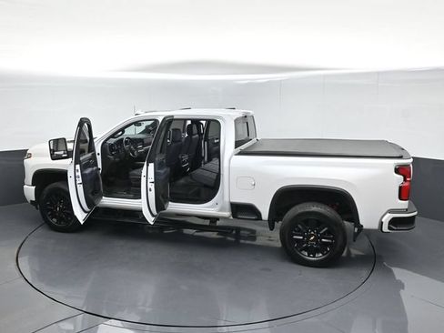 Used 2024 Chevrolet Silverado 3500 High Country w/ High Country Premium Package AWD/4WD image 58