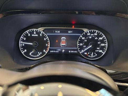 Certified 2025 Nissan Pathfinder SL AWD/4WD image 19