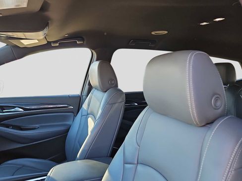 Used 2024 Buick Enclave Premium image 16