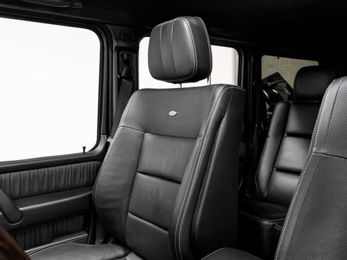 Used 2015 Mercedes-Benz G 63 AMG G 63 AMG   4MATIC image 11