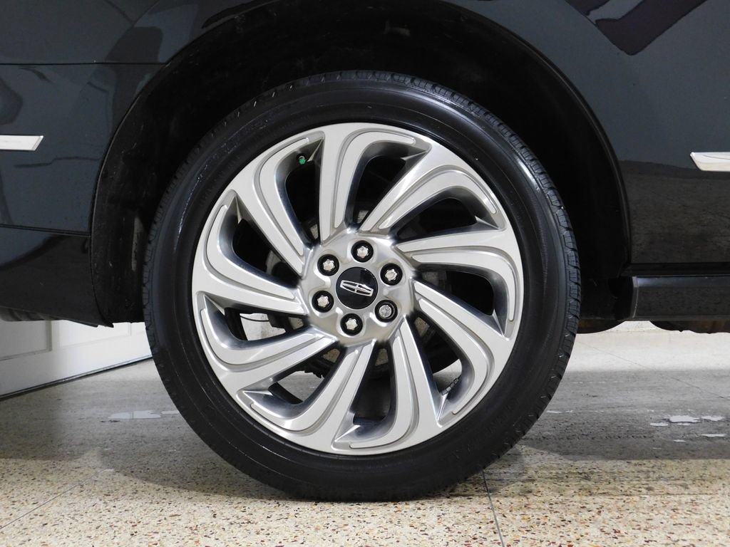 Used 2024 Lincoln Navigator Reserve w/ Equipment Group 201A AWD/4WD image 96