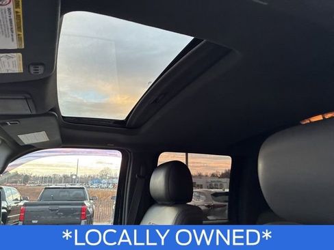 Used 2015 Ford F350 Platinum image 12