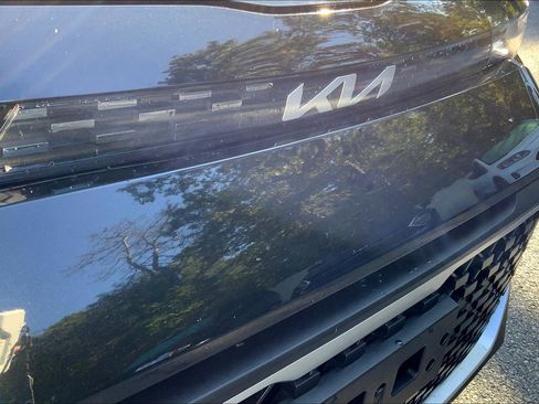 Used 2023 Kia Soul LX w/ LX Technology Package image 32