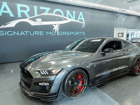 Used 2020 Ford Mustang Shelby GT500 w/ Technology Package RWD image 1