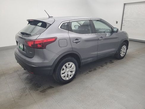 Used 2019 Nissan Rogue Sport S image 10