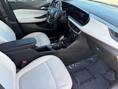 Used 2025 Buick Encore GX Preferred w/ Advanced Technology Package FWD image 31