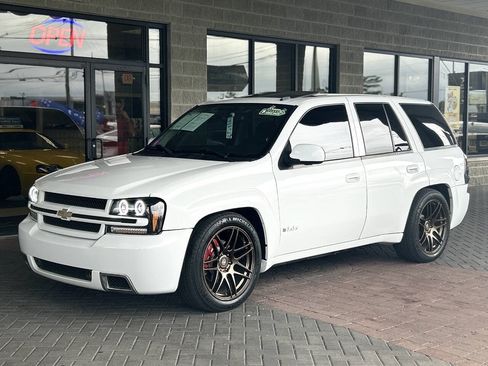 Used 2007 Chevrolet TrailBlazer SS RWD image 88