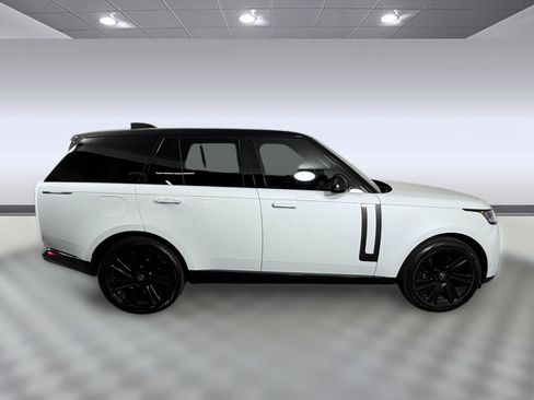 Used 2023 Land Rover Range Rover SE AWD/4WD image 8