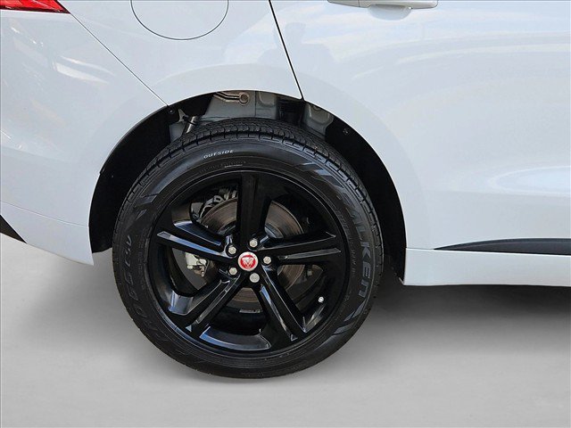Used 2018 Jaguar F-PACE R-Sport AWD/4WD image 22