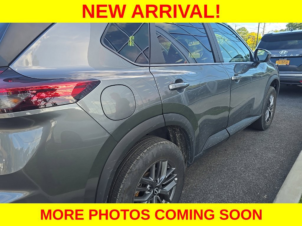 Used 2026 Nissan Rogue SV AWD/4WD image 8