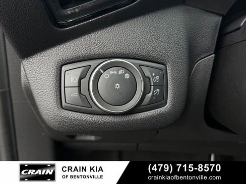 Used 2019 Ford Escape Titanium AWD/4WD image 12