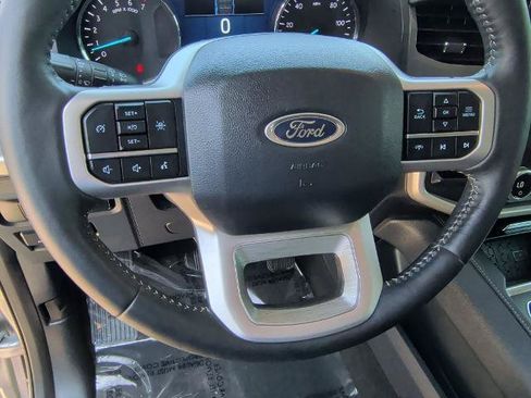 Certified 2024 Ford Expedition XLT RWD image 29