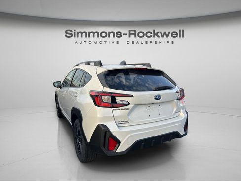 Used 2024 Subaru Crosstrek 2.0i Premium image 6