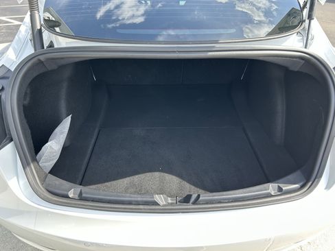 Used 2022 Tesla Model 3 Long Range image 26