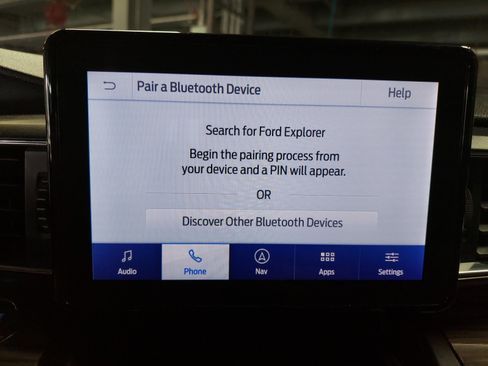 Used 2020 Ford Explorer Limited RWD image 16