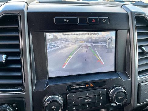 Used 2019 Ford F250 XLT w/ XLT Value Package image 19