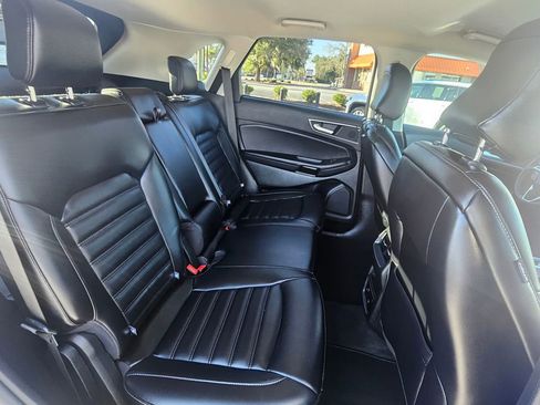 Certified 2024 Ford Edge SEL w/ Convenience Package image 8