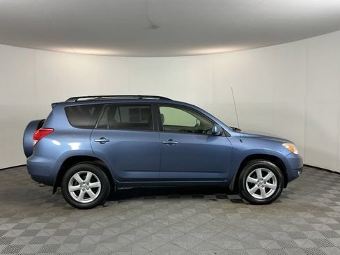 Used 2007 Toyota RAV4 Limited AWD/4WD image 4