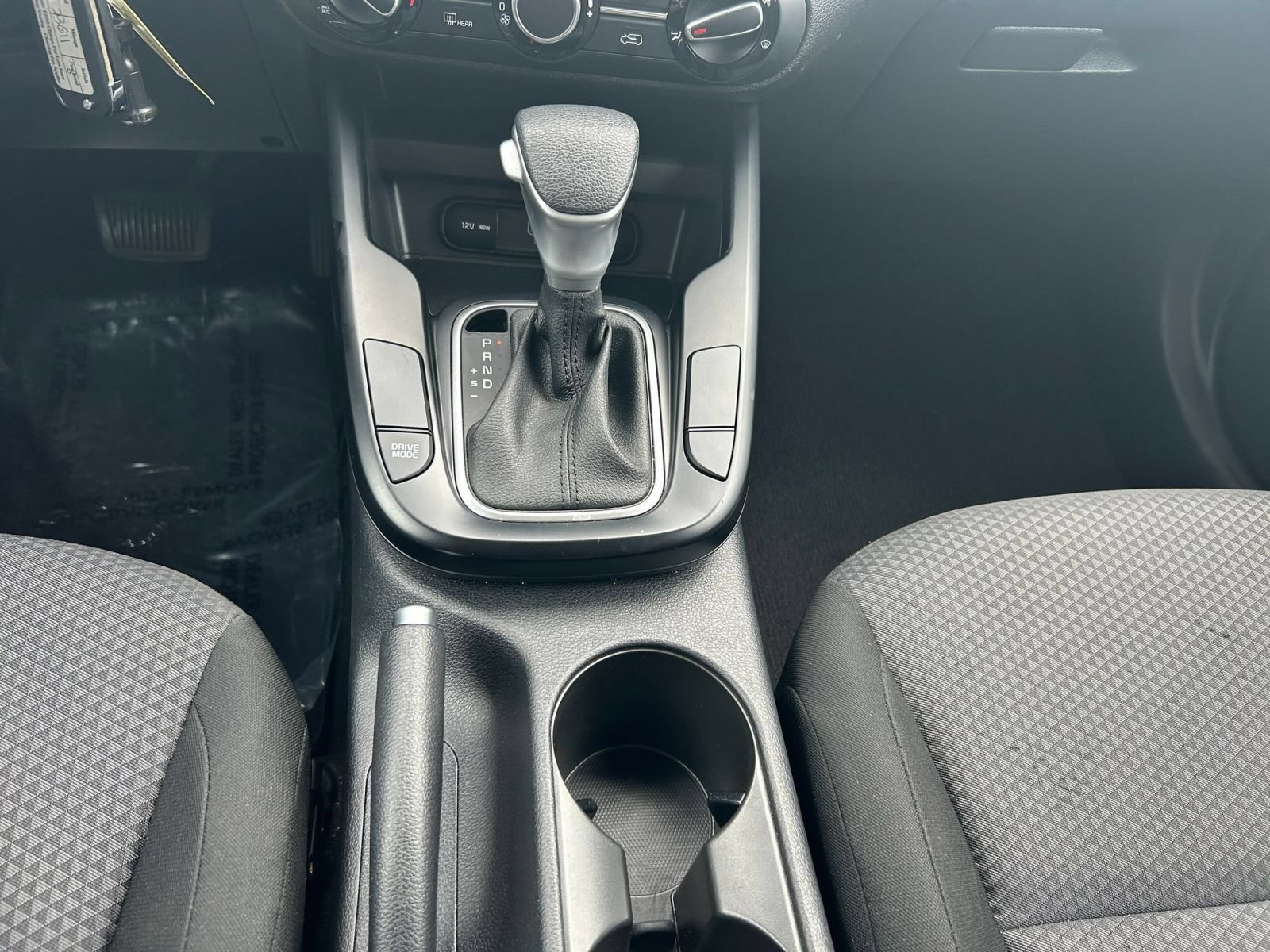 Used 2025 Kia Soul LX w/ LX Technology Package FWD image 35