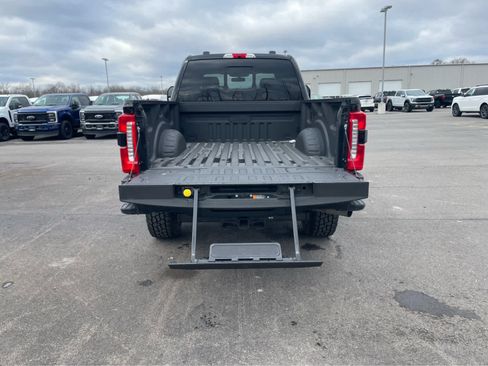 Used 2024 Ford F250 Lariat w/ Lariat Ultimate Package image 12