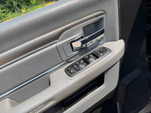 Used 2017 RAM 2500 Big Horn AWD/4WD image 12