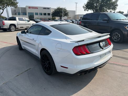 Used 2019 Ford Mustang GT Premium w/ Equipment Group 401A RWD image 3