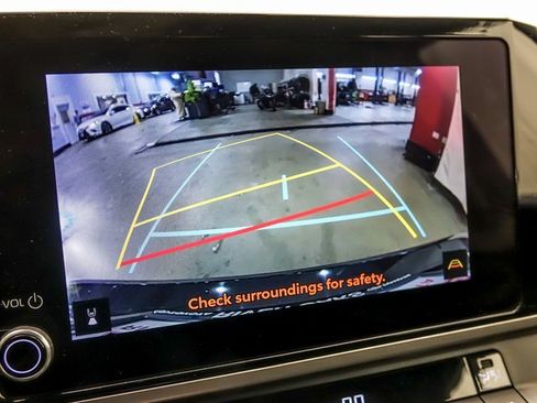 Certified 2025 Toyota Camry LE image 18