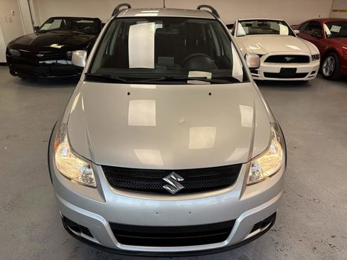 Used 2009 Suzuki SX4 AWD Hatchback image 7